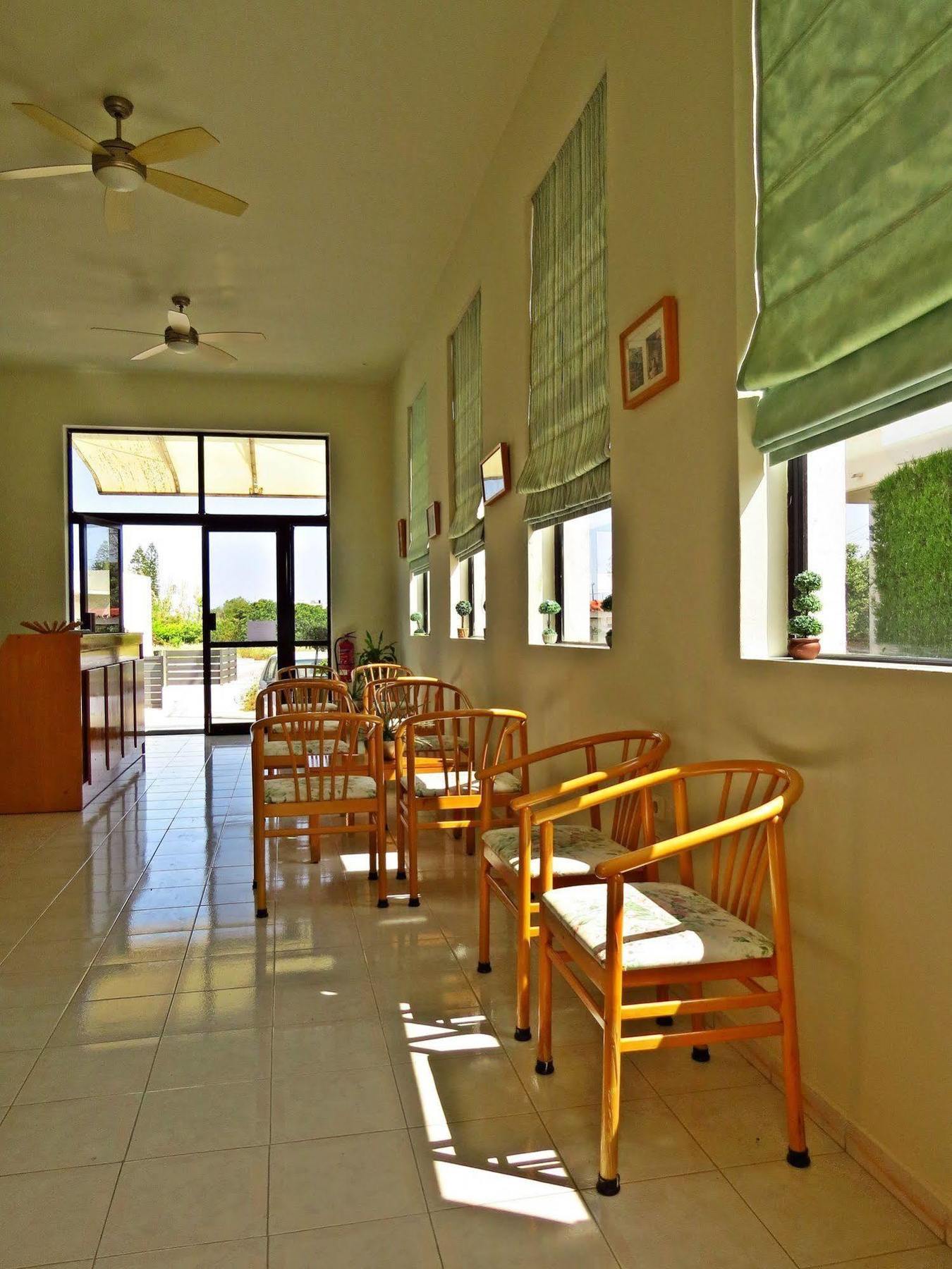 Debby Apartments Ialisos Exterior foto